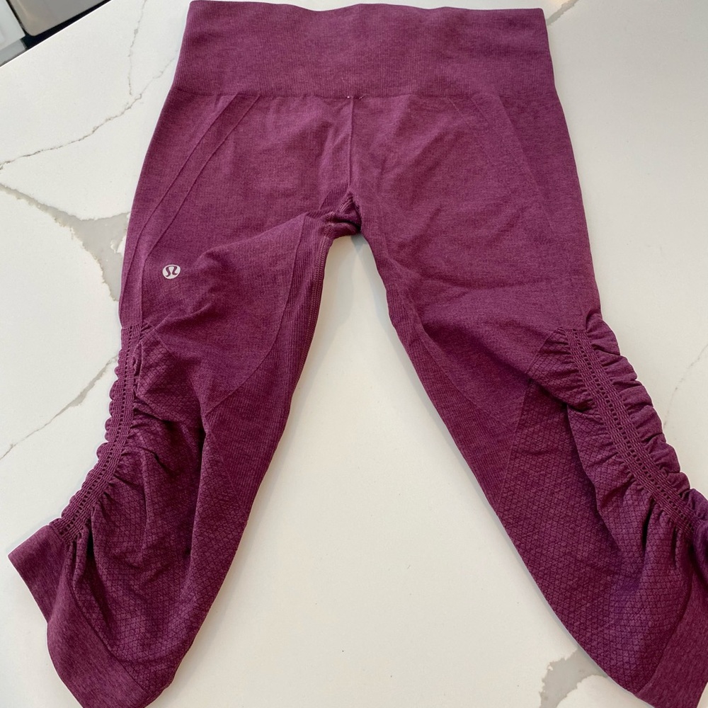 Lululemon crop leggings